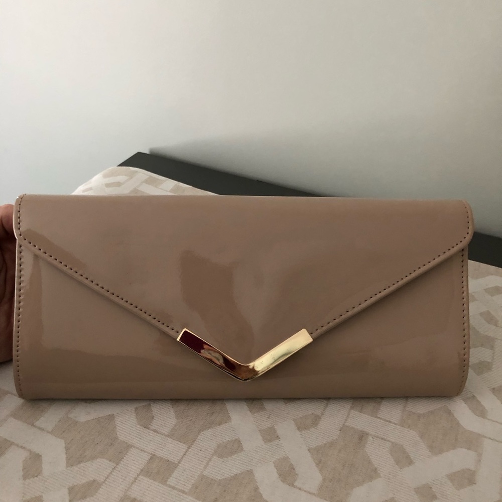 Beautiful faux patent taupe clutch!
